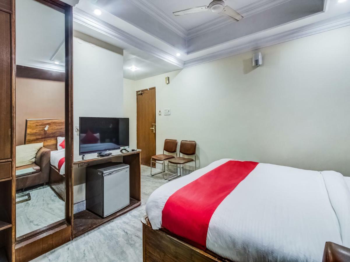 Oyo 24171 Hotel Meridian 贾姆谢德布尔 外观 照片