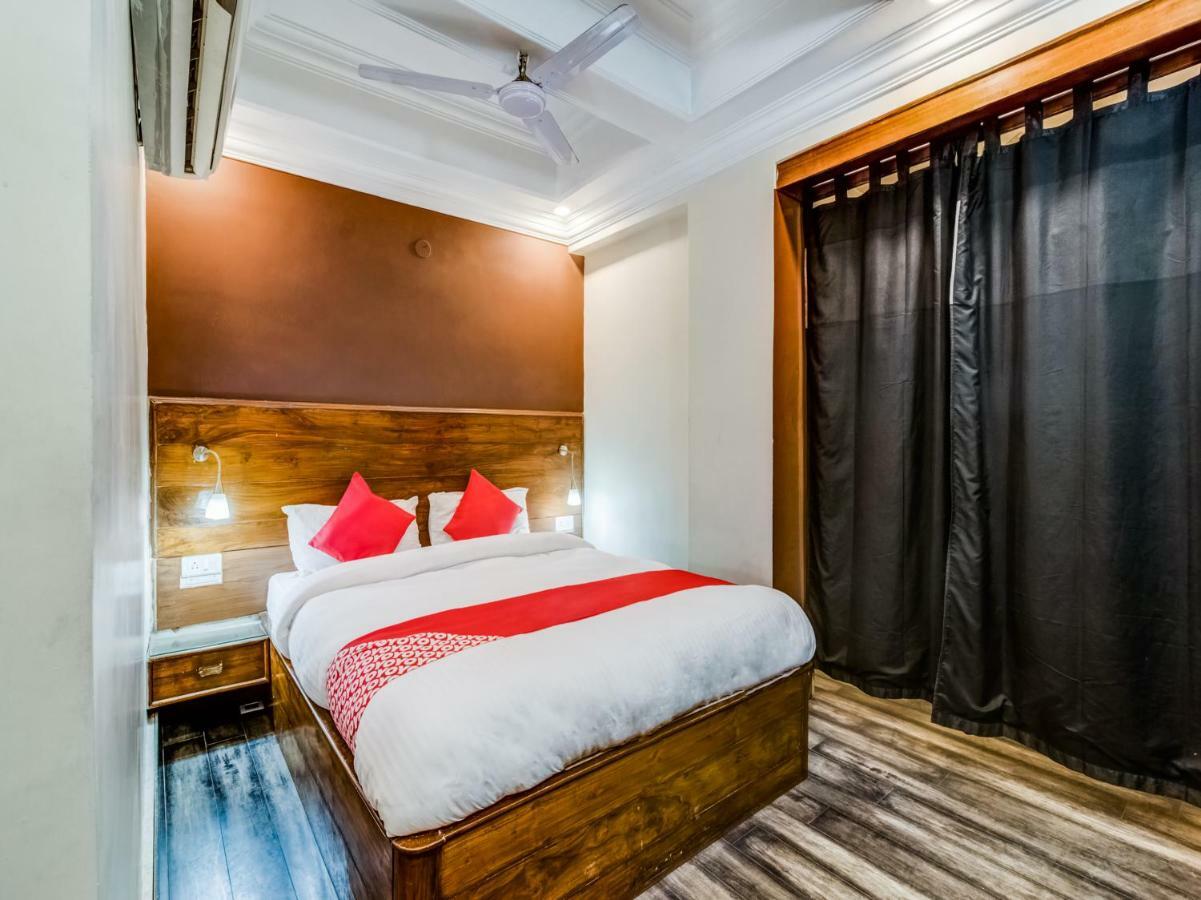 Oyo 24171 Hotel Meridian 贾姆谢德布尔 外观 照片